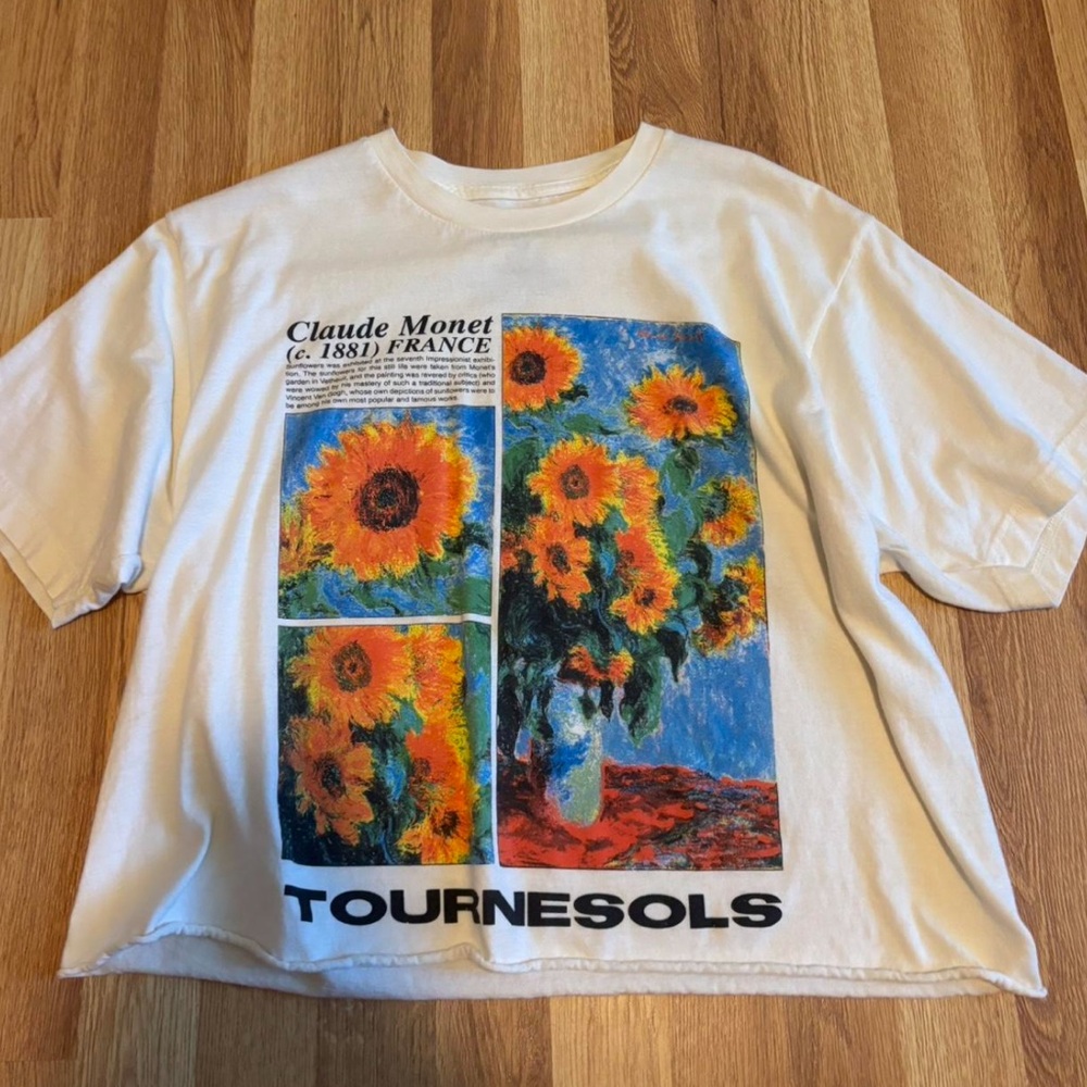 Sunflower Print Short Sleeve Tee